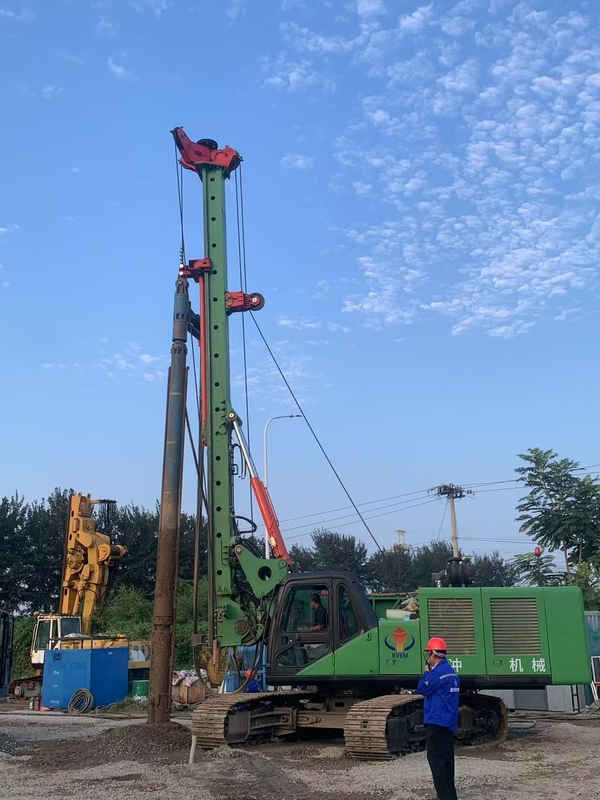 Frequenza di vibrazione 20-50 Hz Amplitudine di vibrazione 0,5-2,5 mm Attrezzature per Vibroflot per la costruzione in ambiente 0-50°C