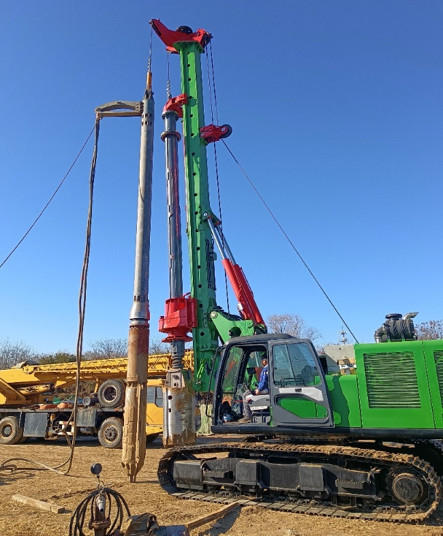 Vibroflot idraulico con motore da 176 KW di potenza rifatto per il rig chiave per il successo del miglioramento del terreno